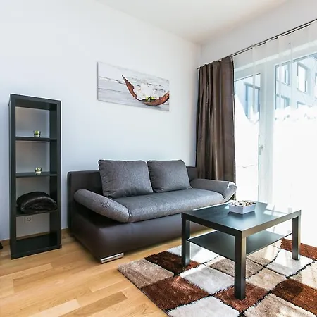 Apartment Sacre Coeur 2 *